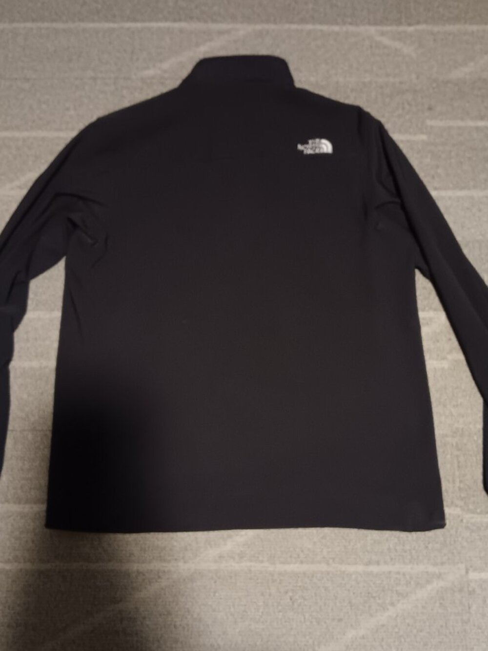 Mens northface windbreaker